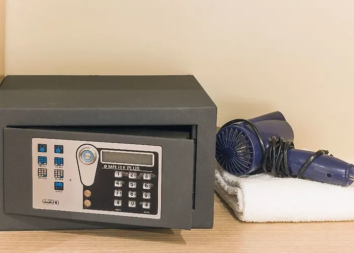 Holzer Ii Hotel Porto-Vecchio (Corsica)