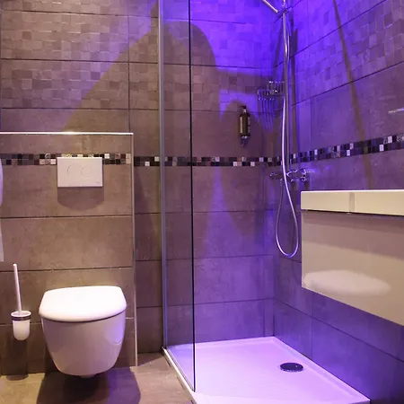 Otel Holzer Ii