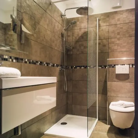 Otel Holzer Ii