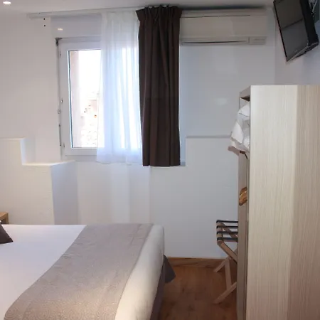 Hotel Holzer Ii Porto-Vecchio (Corsica)